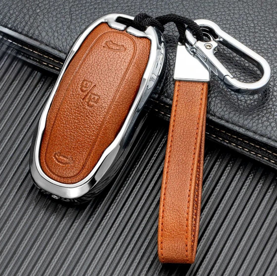 Customizable Aluminum and Leather with a full Keychain for Tesla Fob