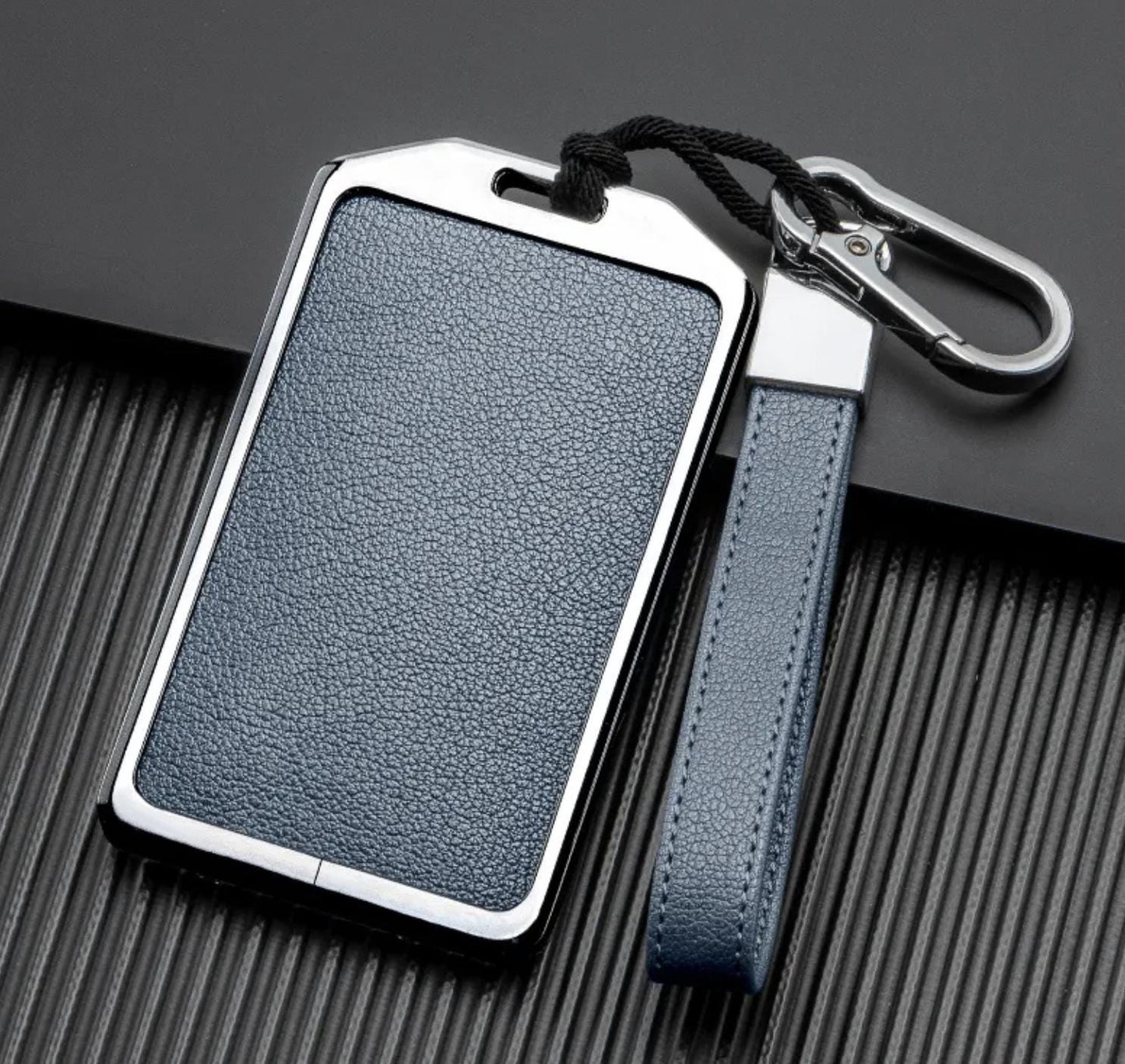 For Tesla/Rivian/Volvo EX 30/ RFID Card Customizable Leather & Aluminum Key Fob Cover with Keychain